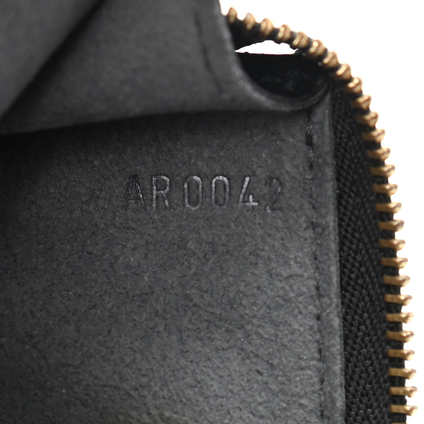 Epi Pochette Accessories 24 Black