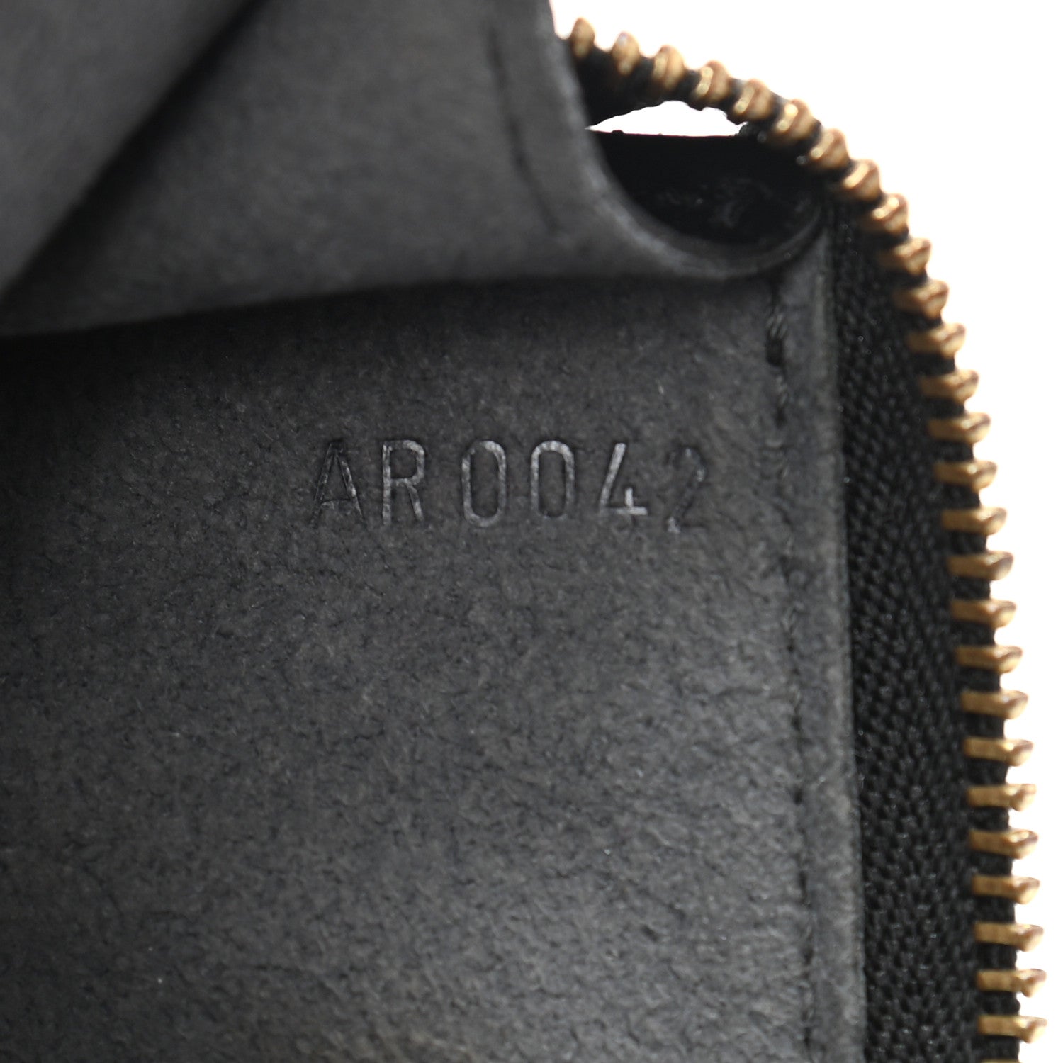 Louis Vuitton Epi Pochette Accessories 24 Black 6 of 11
