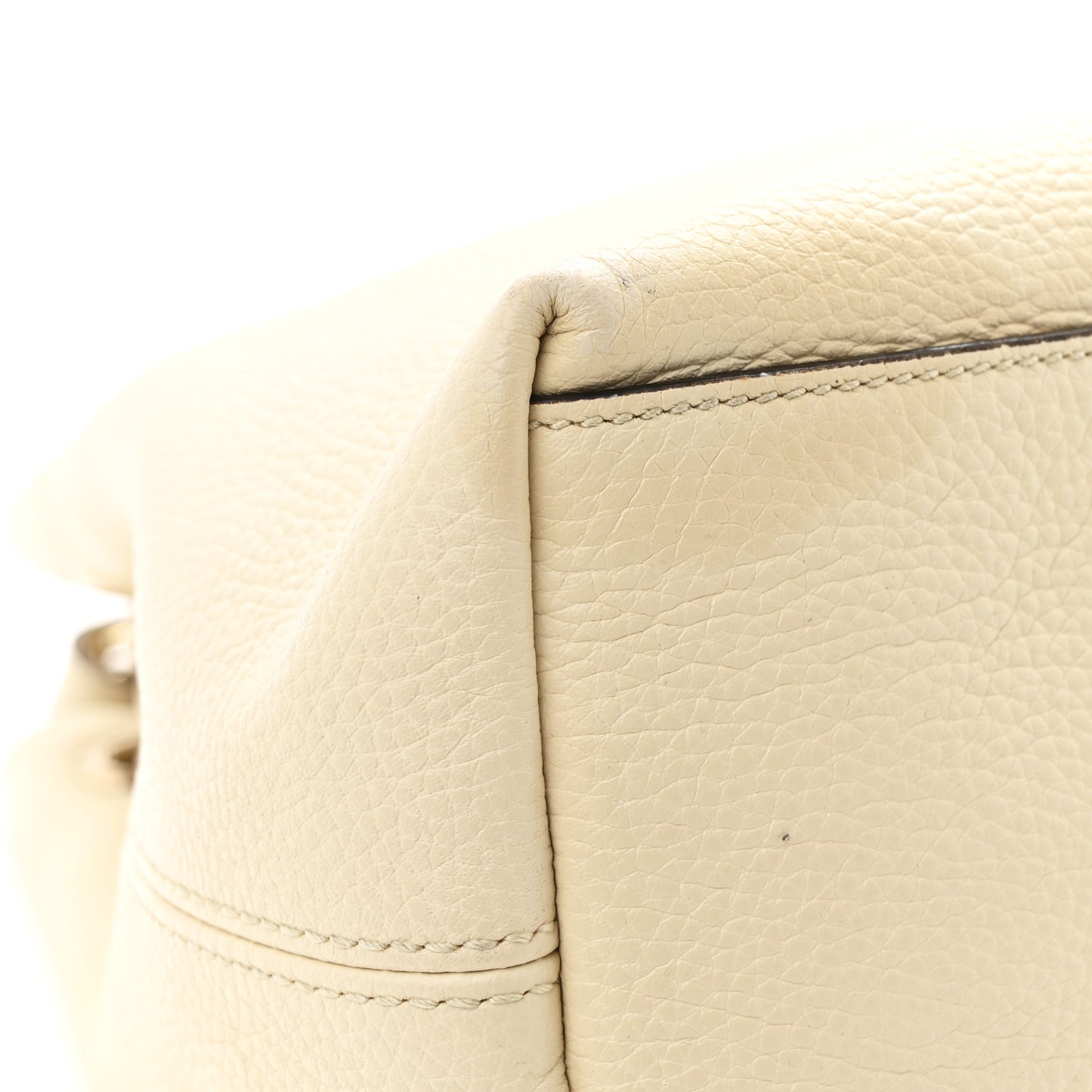 Pebbled Calfskin Medium Soho Chain Shoulder Bag Off White