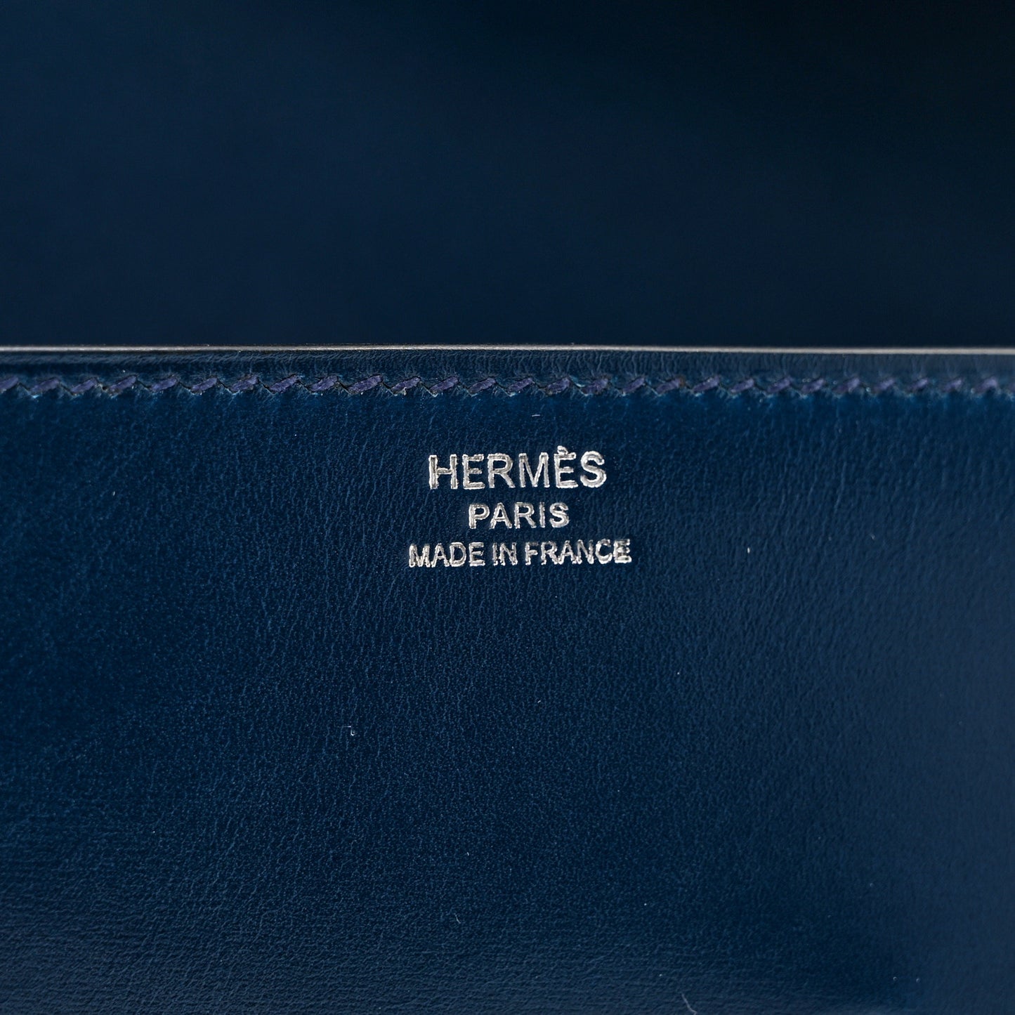 Box Egee Clutch Bleu de Prusse