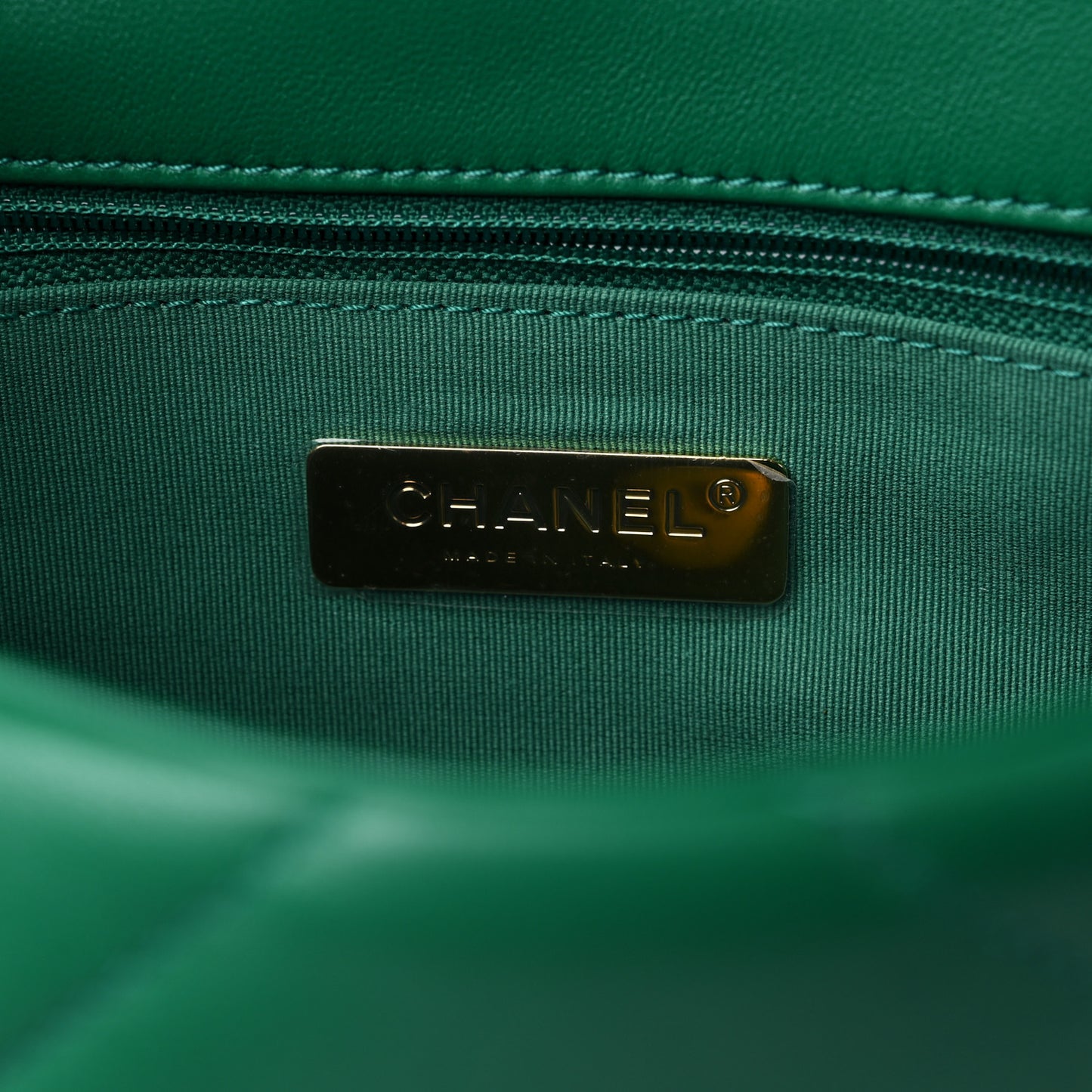 Lambskin Quilted Medium Chanel 19 Flap Green