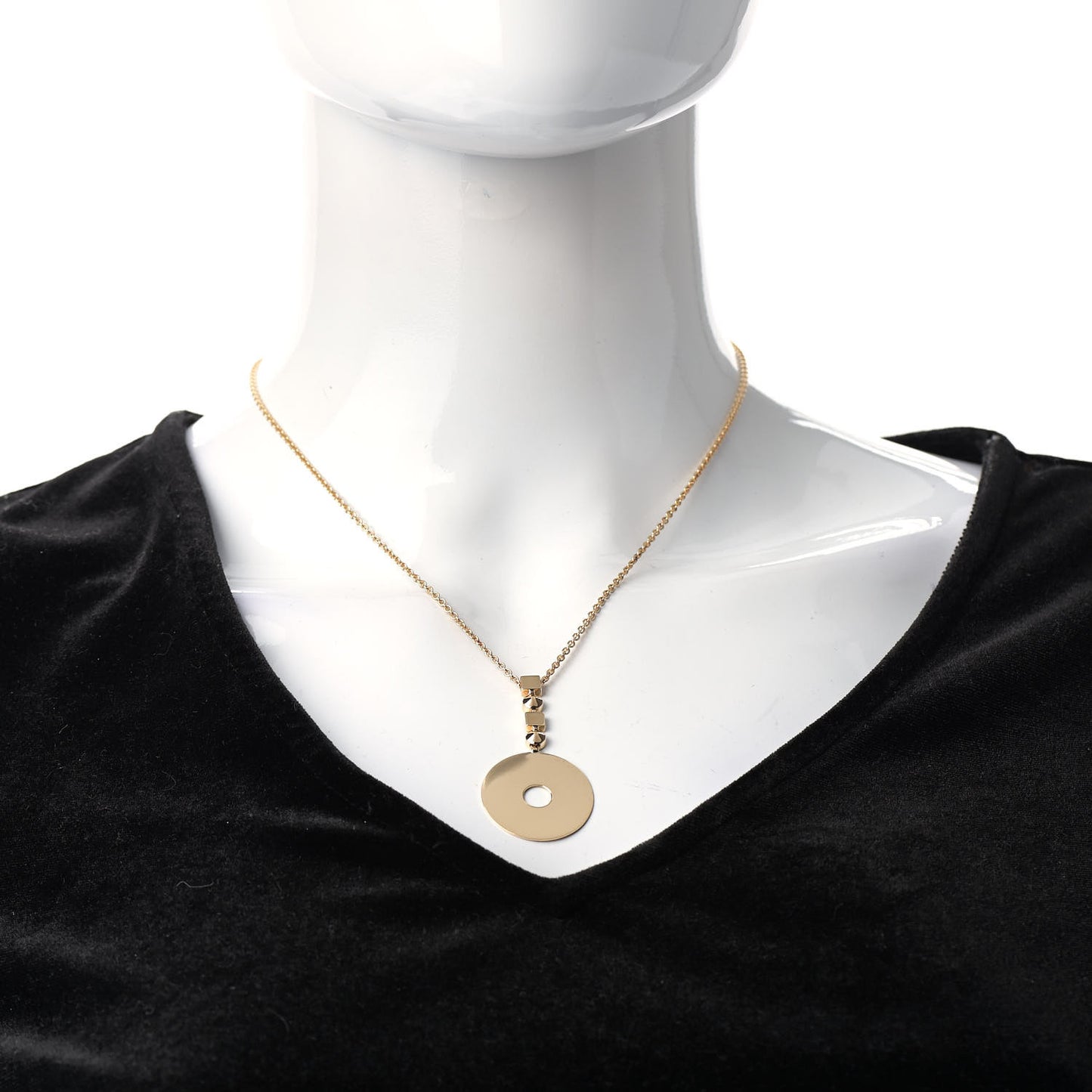 18K Yellow Gold Lucia Pendant Necklace