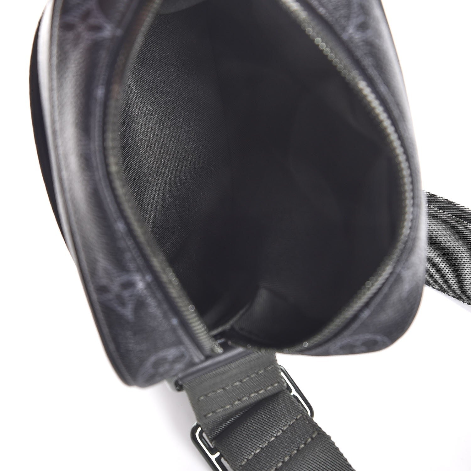 Louis Vuitton Monogram Eclipse Vivienne Danube PM 7 of 9