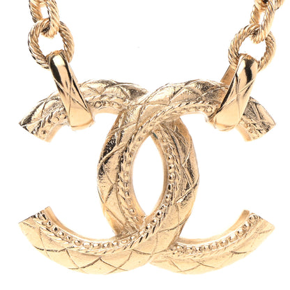Chanel CC Pendant Chain Necklace Gold 4 of 7