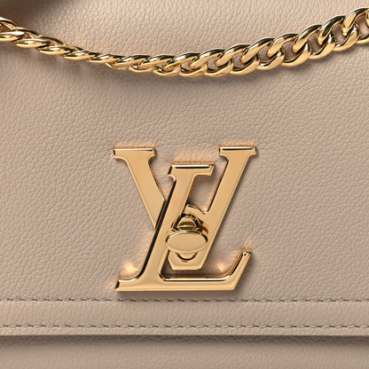 Louis Vuitton Grained Calfskin Lockme Chain East West Greige 7 of 10