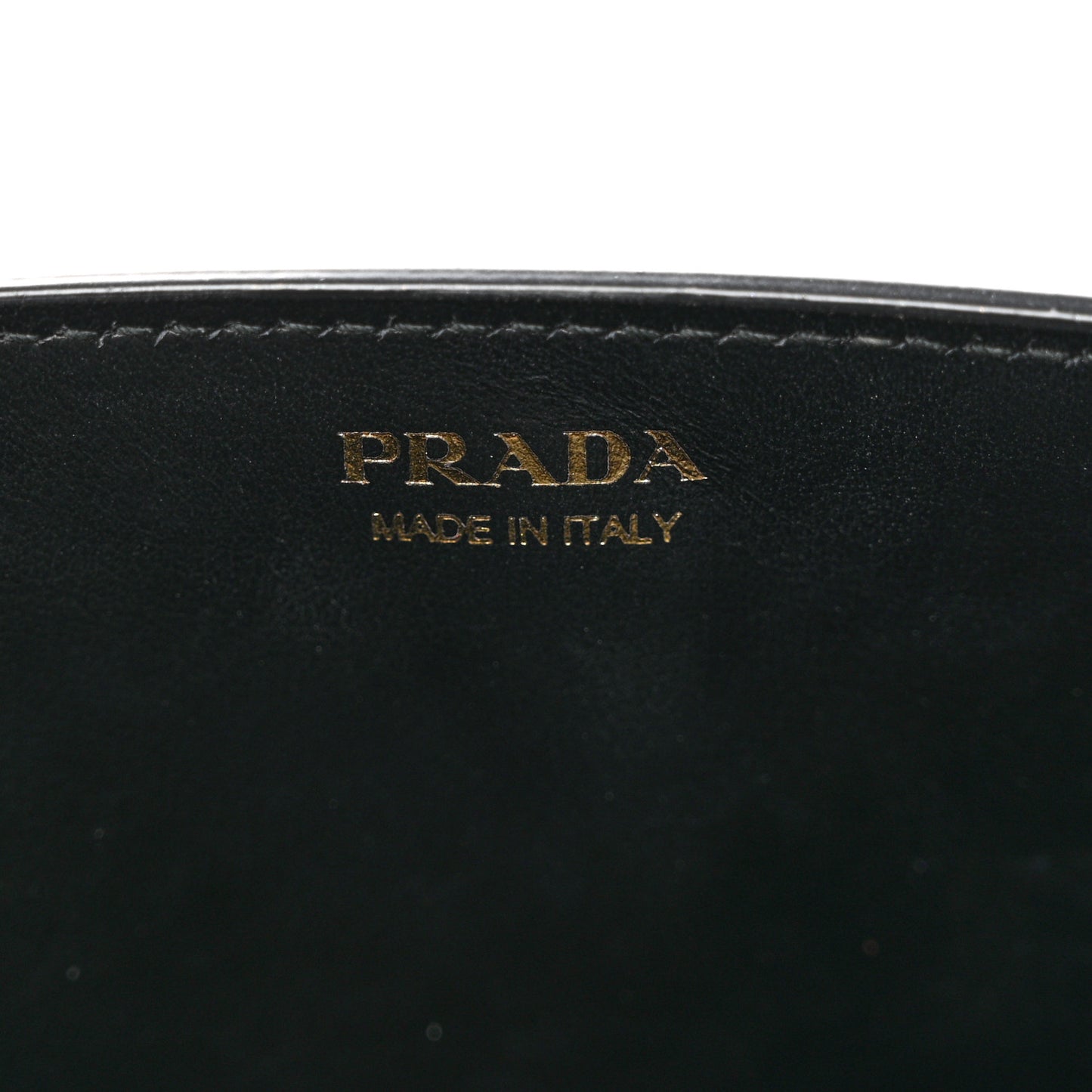 Vitello Move Metal Oro Chain Wallet Black