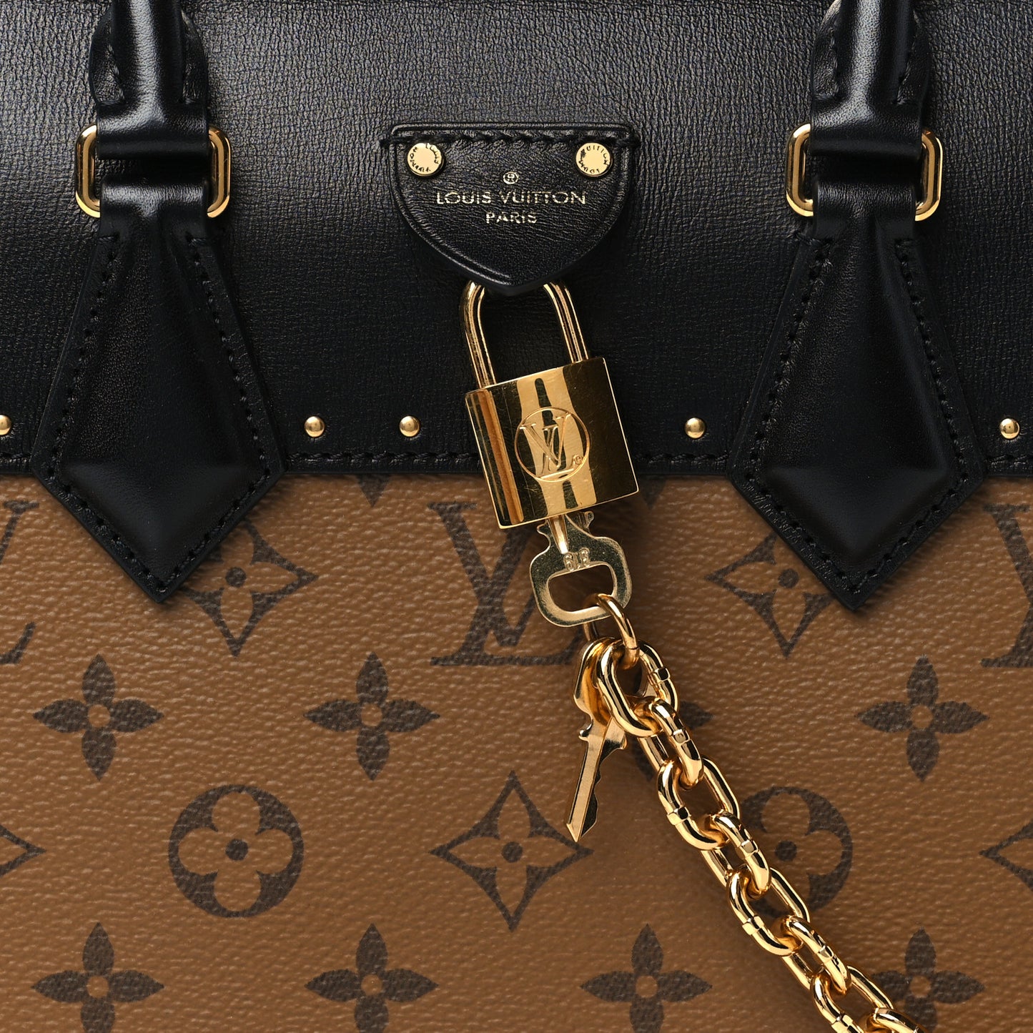 Reverse Monogram City Malle MM