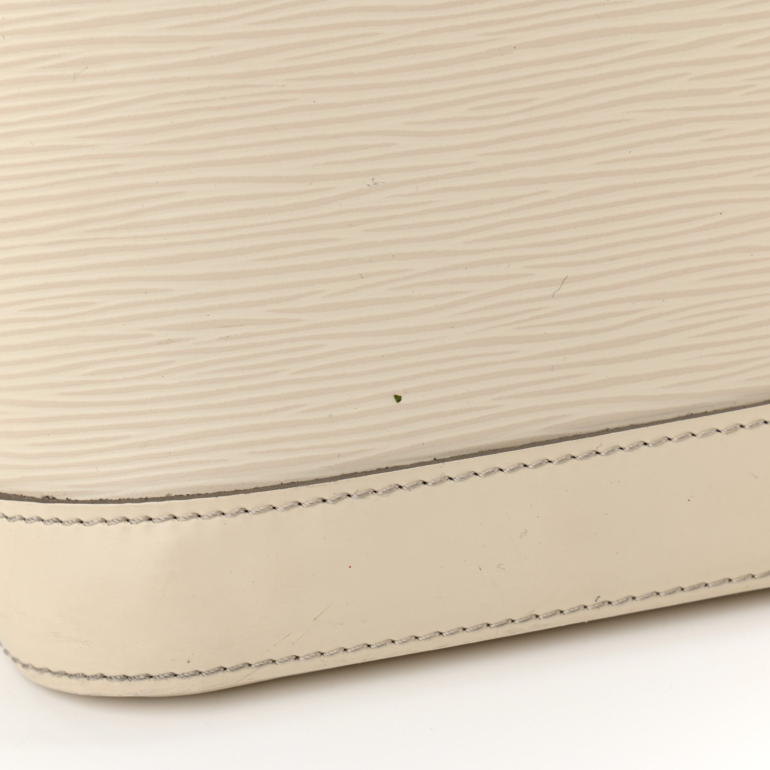 Louis Vuitton Epi Alma PM Ivory 10 of 12