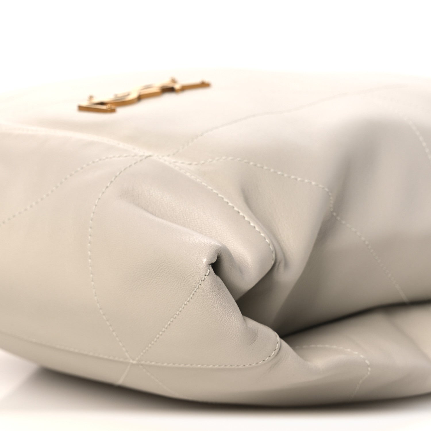 Saint Laurent Lambskin Matelasse Monogram Medium Jamie 4.3 Pochon Blanc Vintage 11 of 11
