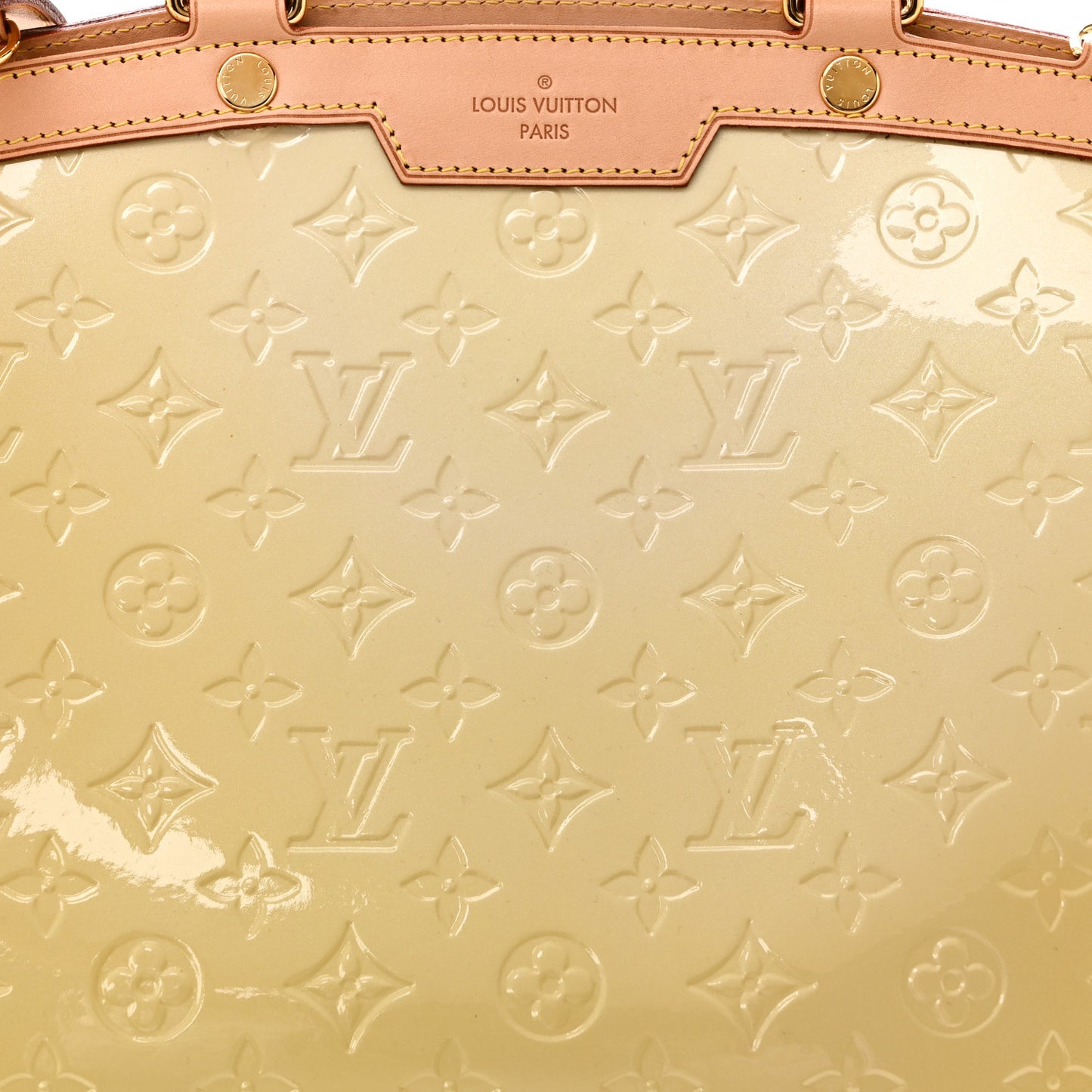 Vernis Brea GM Blanc Corail