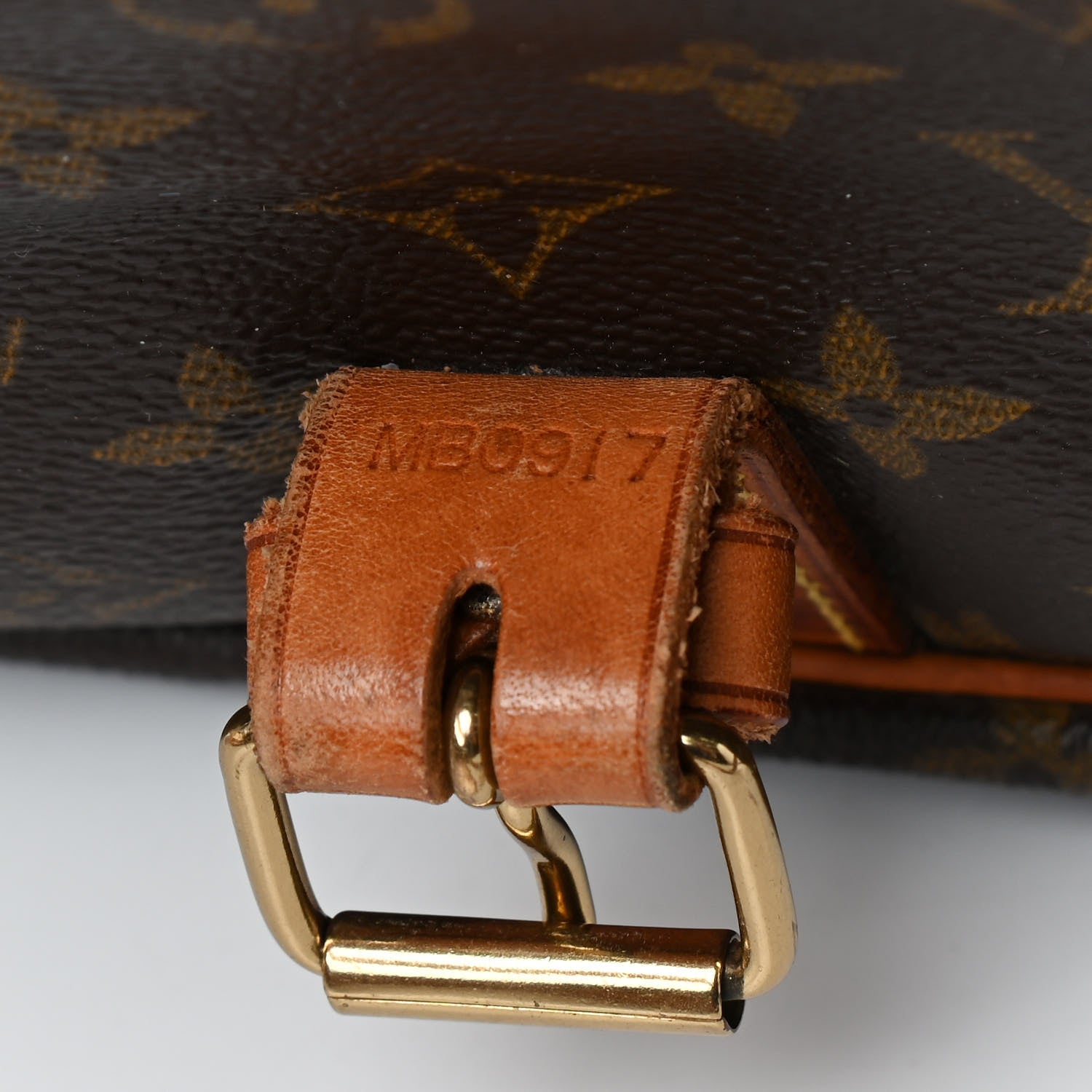 Louis Vuitton Monogram Saumur 35 8 of 10