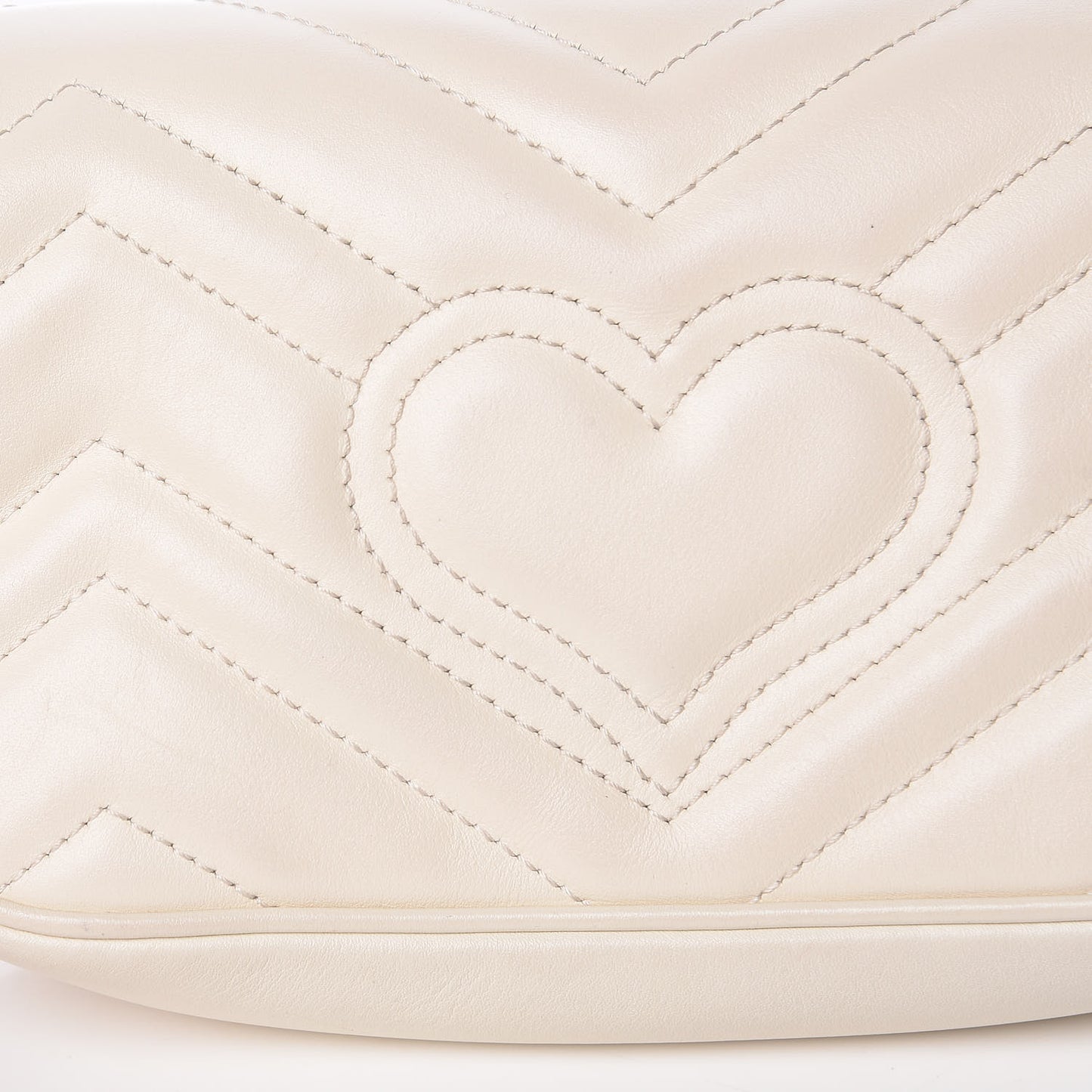 Calfskin Matelasse Super Mini GG Marmont Shoulder Bag White