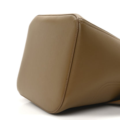 Loewe Smooth Calfskin Medium Pebble Bucket Bag Oak 9 of 9