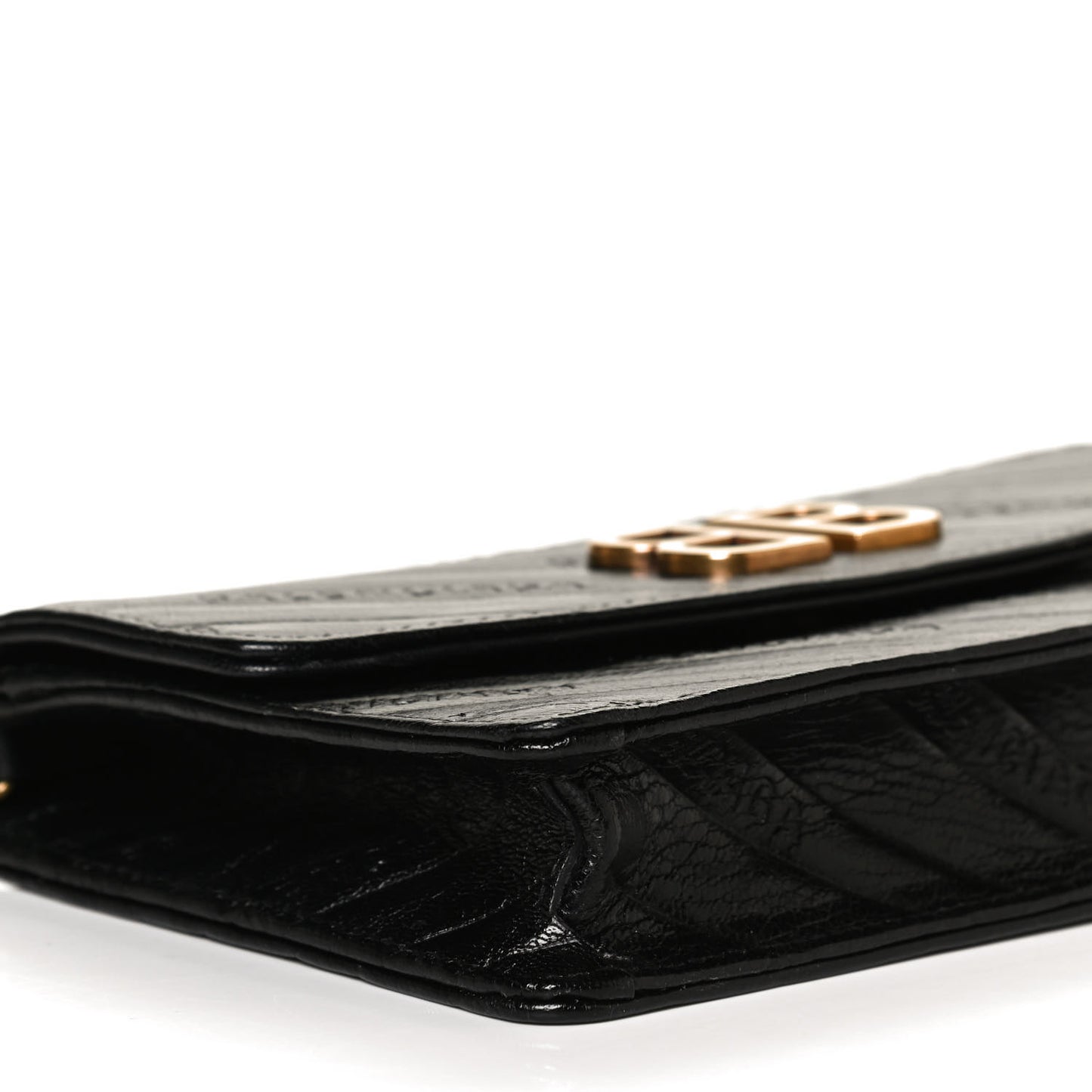 Shiny Goatskin Logo Embossed BB Wallet On Chain Black