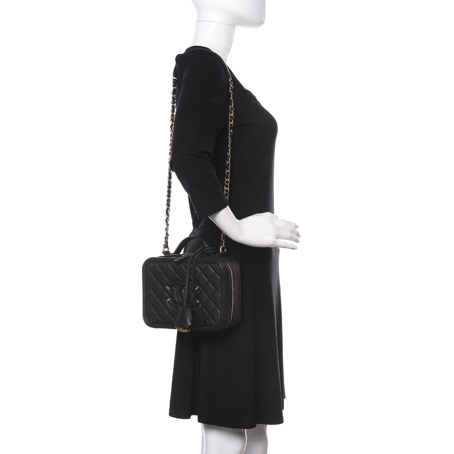 Caviar Quilted Medium CC Filigree Vanity Case Black