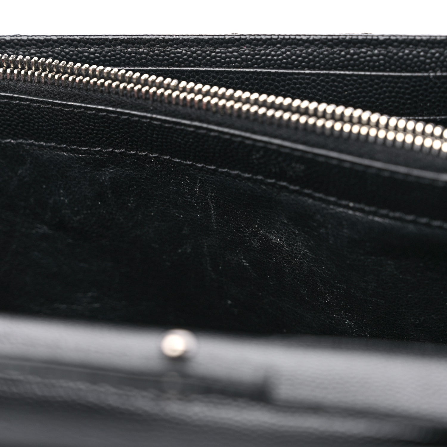 Saint Laurent Grain De Poudre Matelasse Chevron Monogram Chain Wallet Black 10 of 12