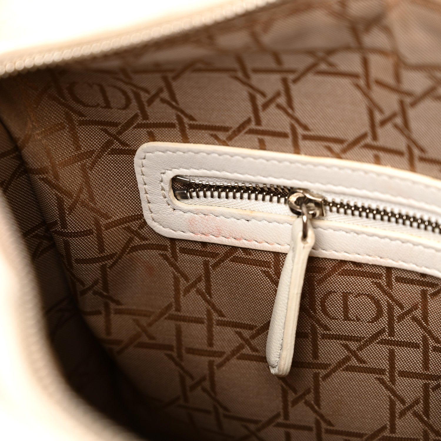 Christian Dior Lambskin Cannage Large Lady Dior White 11 of 24