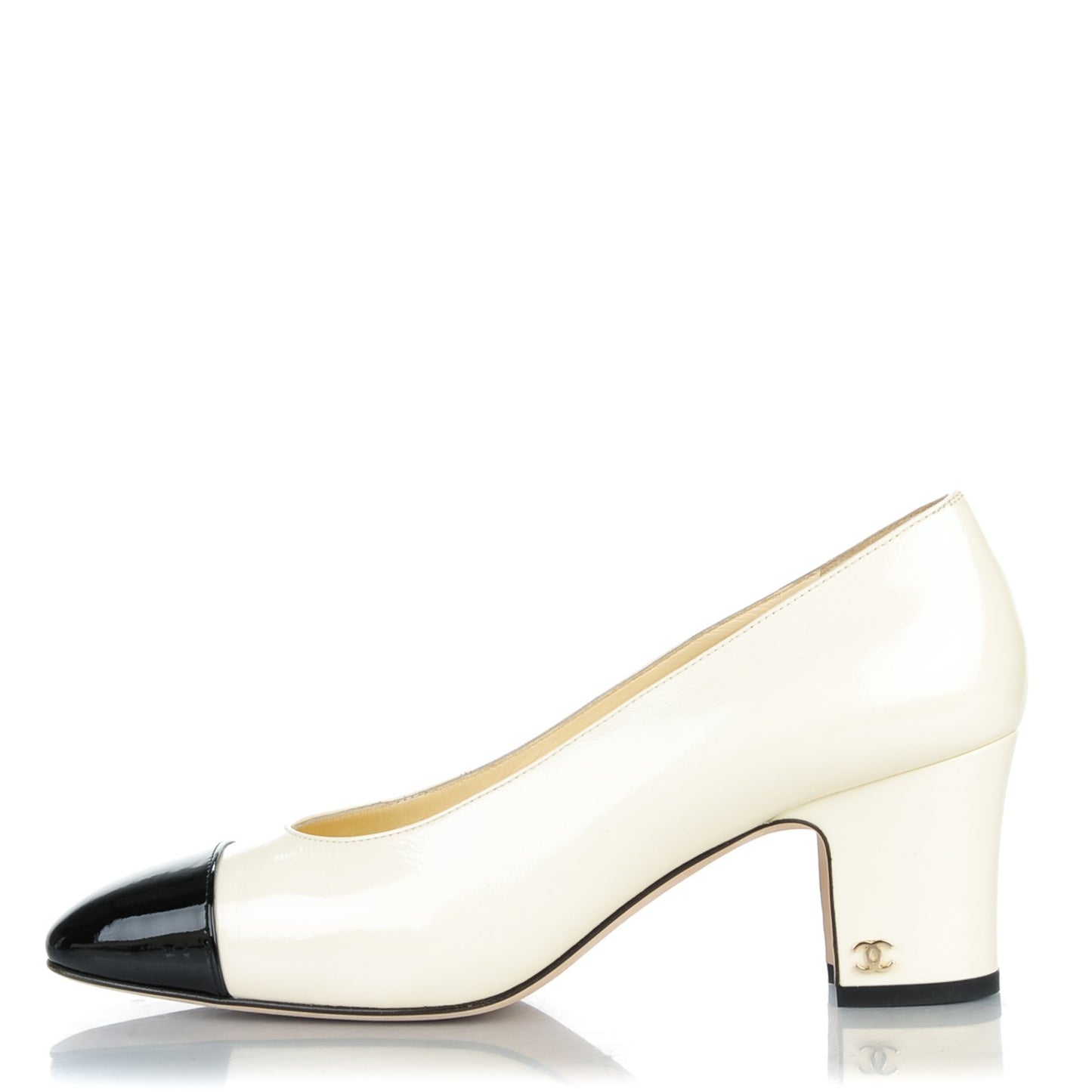 Patent Calfskin CC Cap Toe Low Heel Pumps 39 White Black