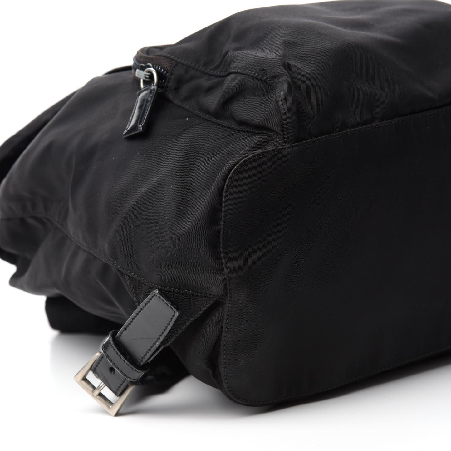 Nylon Vela Medium Cinch Backpack Black
