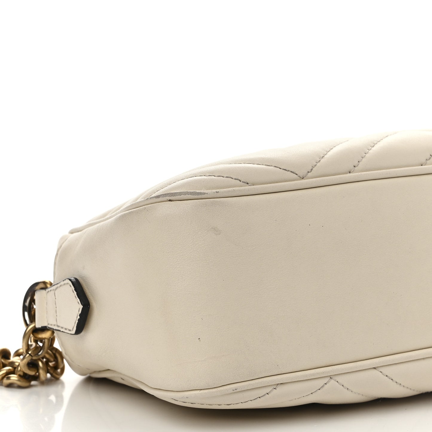 Calfskin Matelasse Small GG Marmont Chain Shoulder Bag White