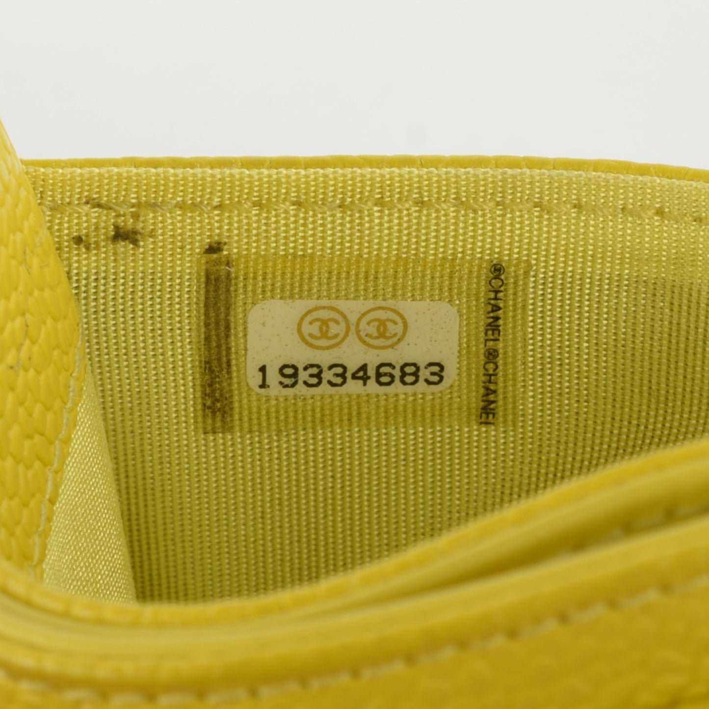 Caviar CC Timeless Card Holder Yellow
