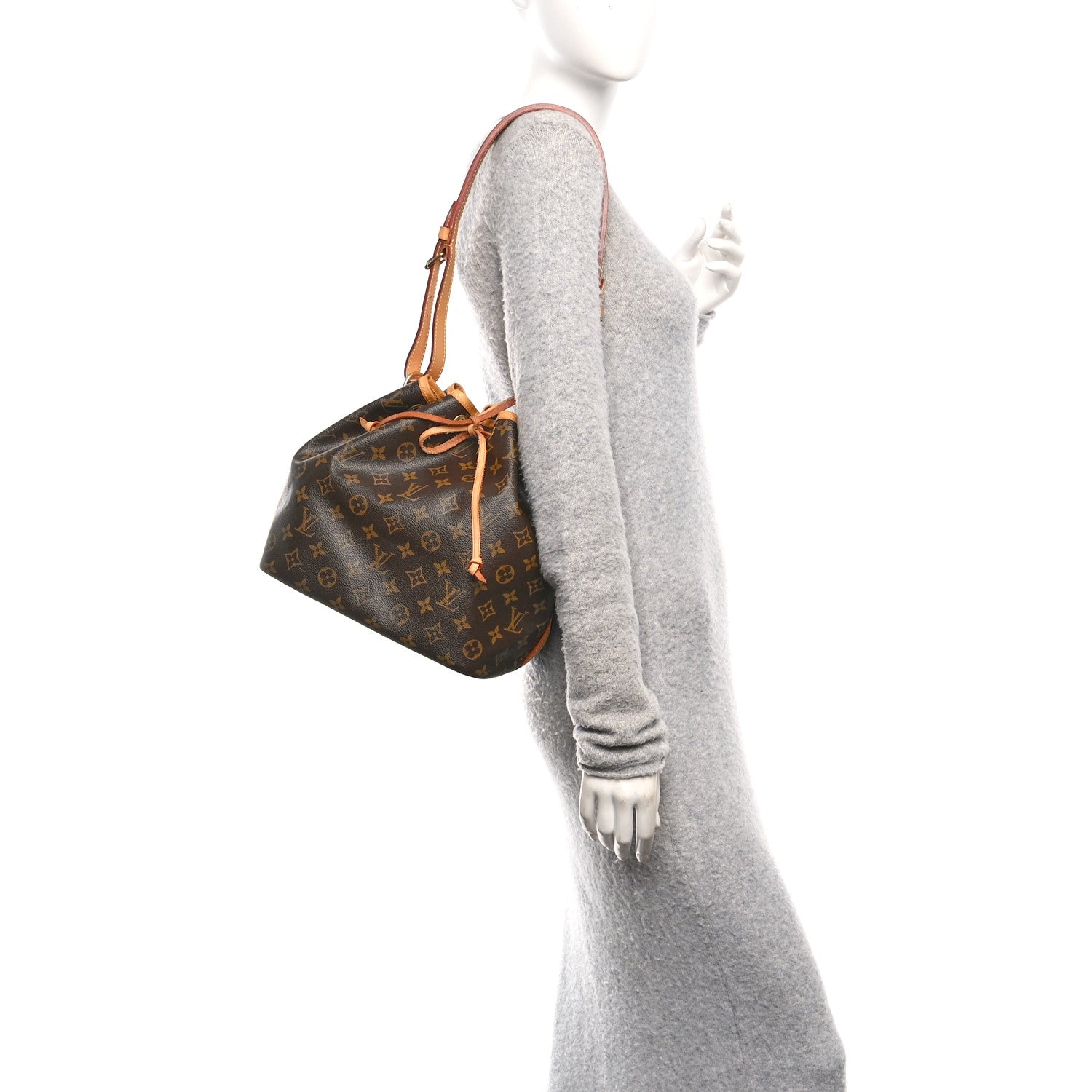 Louis Vuitton Monogram Petit Noe 2 of 13