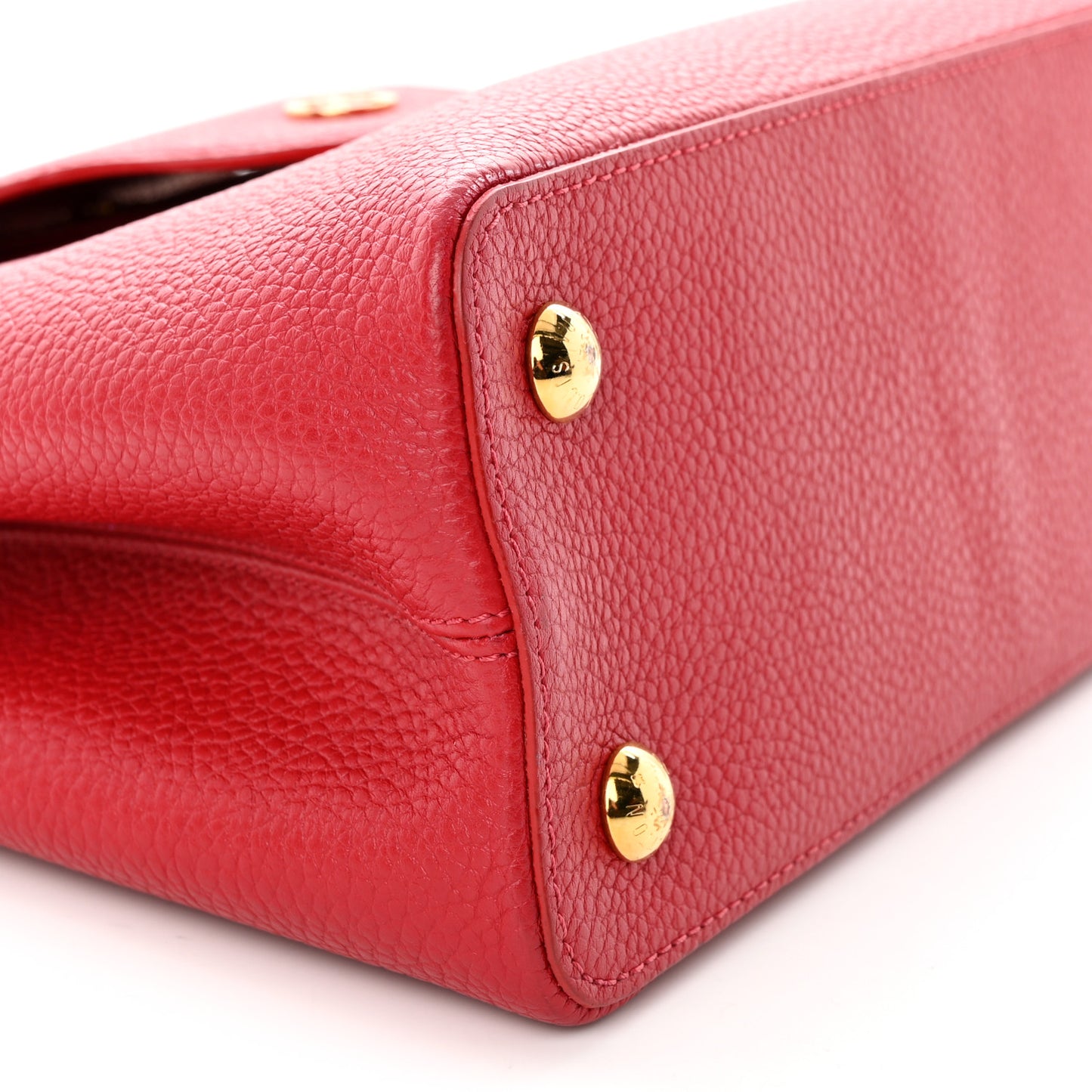 Taurillon Capucines PM Scarlet
