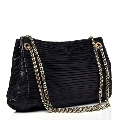 Chanel Lambskin Pleated Shoulder Bag Black 3 of 8