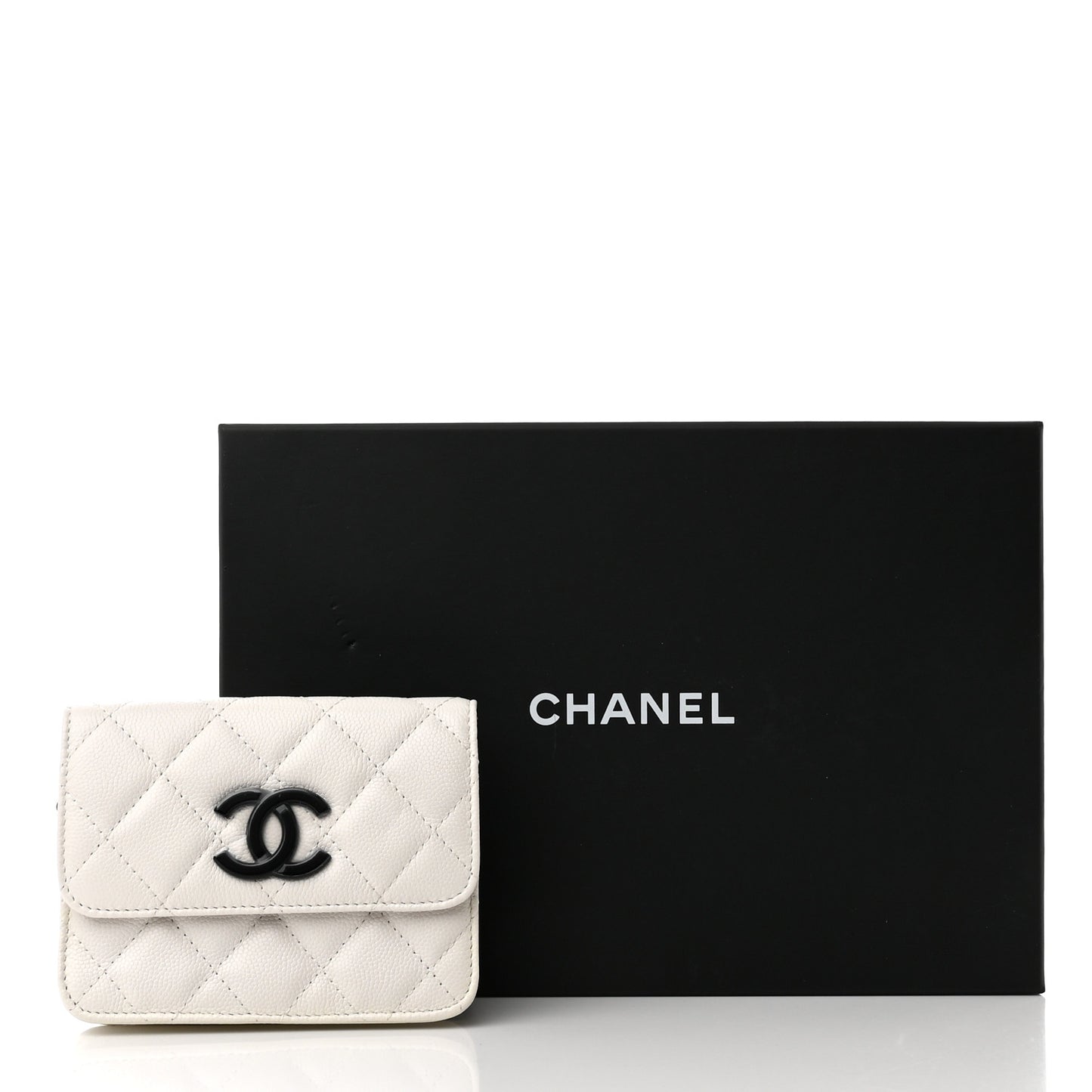 Caviar Quilted My Everything Belt Flap Card Holder White