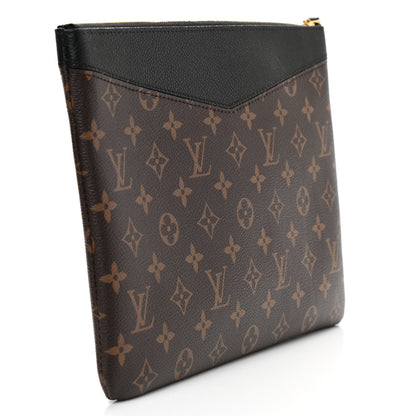 Louis Vuitton Monogram Daily Pouch Black 3 of 6