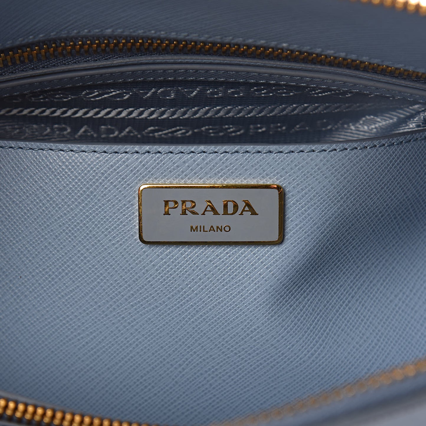 Saffiano Lux Medium Promenade Tote Astrale