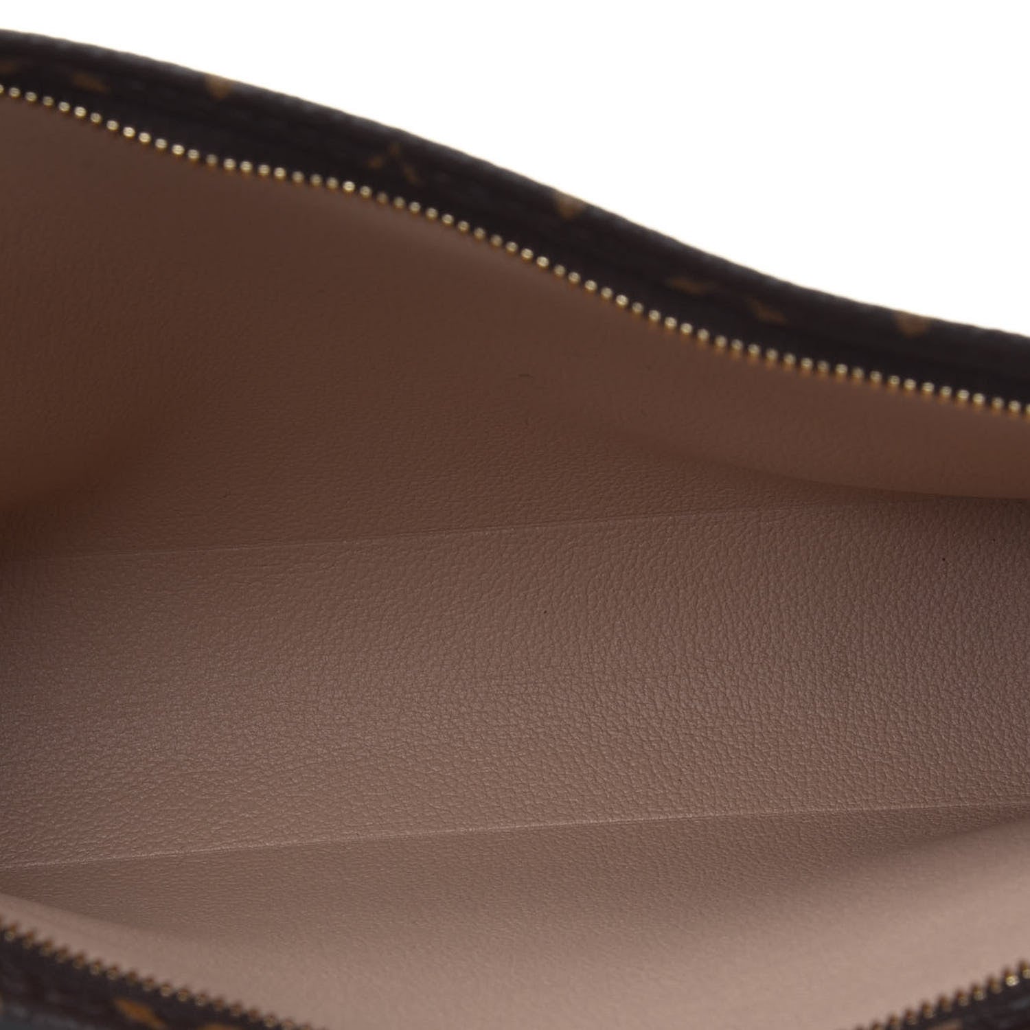 Louis Vuitton Monogram Toiletry Pouch 26 4 of 4