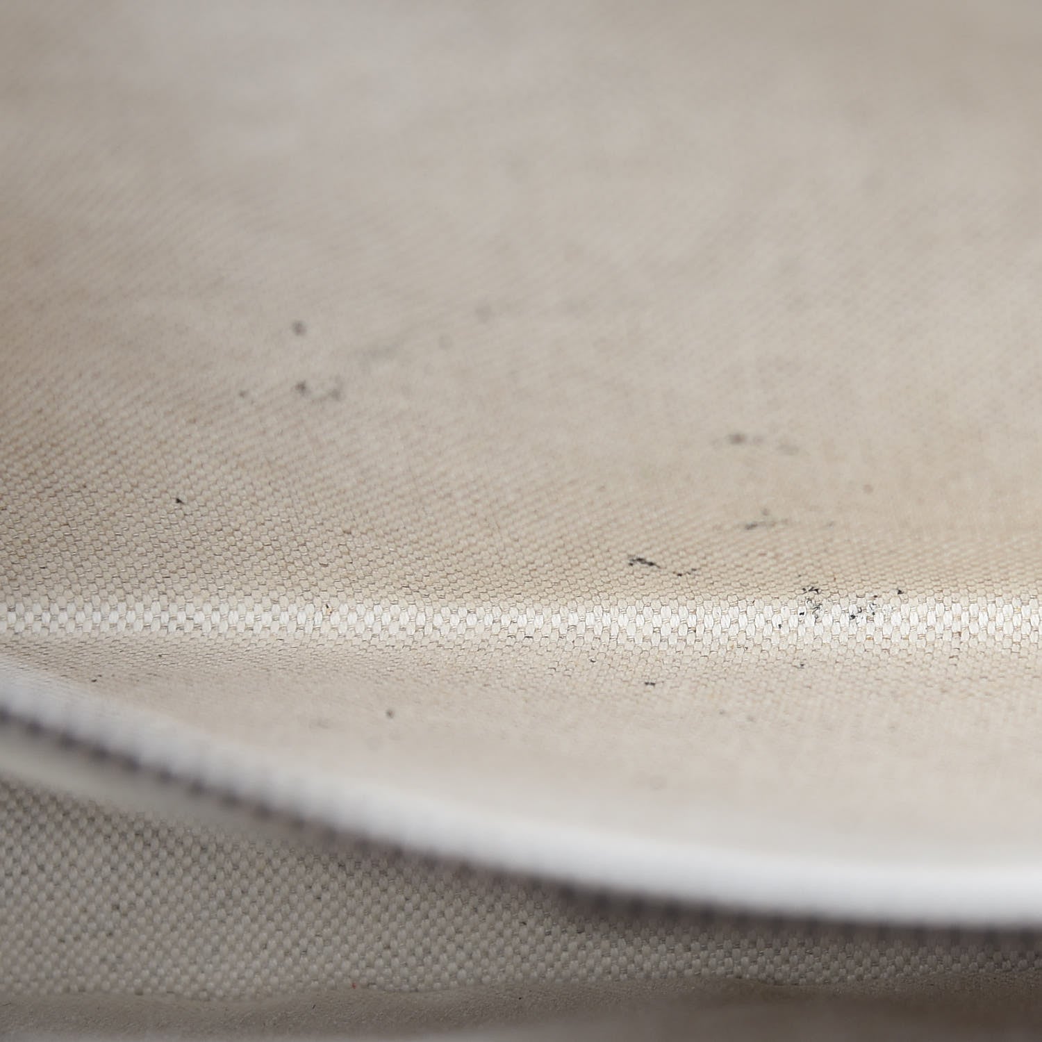 Gucci Grained Calfskin Bee Star Messenger Black 9 of 9