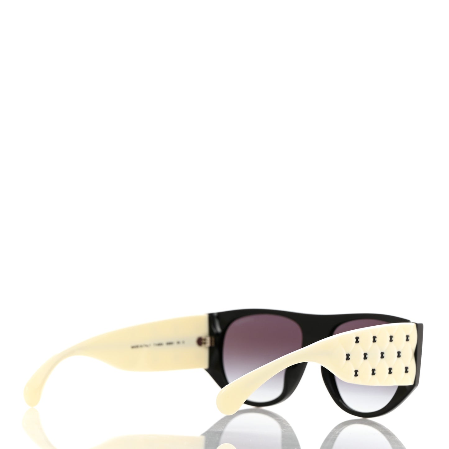 Acetate Quilted CC Pilot Sunglasses 71465 White Black