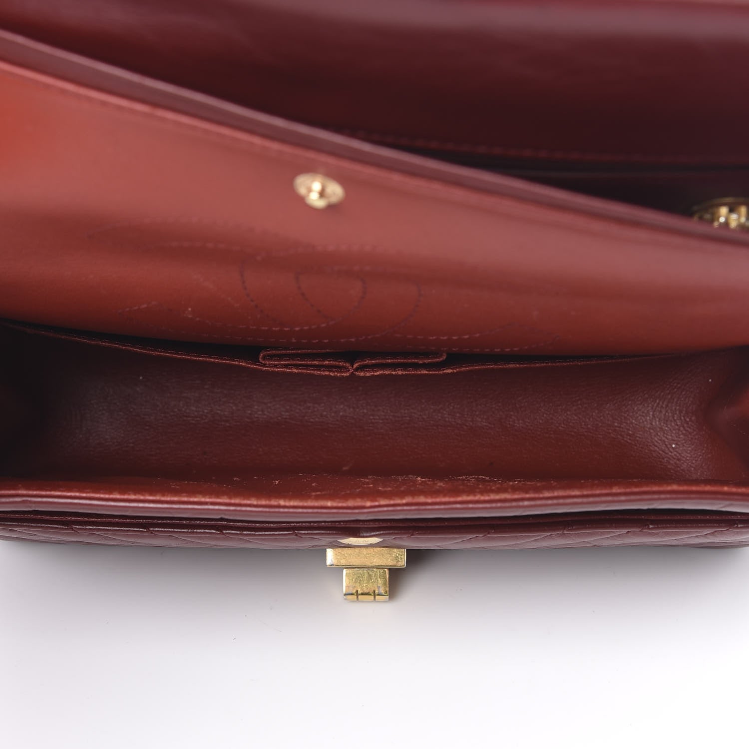 Chanel Aged Calfskin Chevron Quilted 2.55 Reissue 225 Flap Red 4 of 15