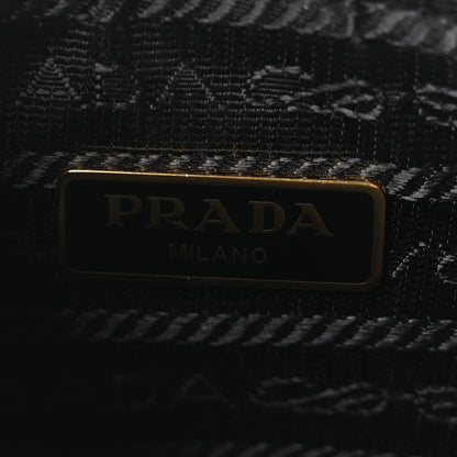 Prada Saffiano Re-Edition 2005 Shoulder Bag White 6 of 10