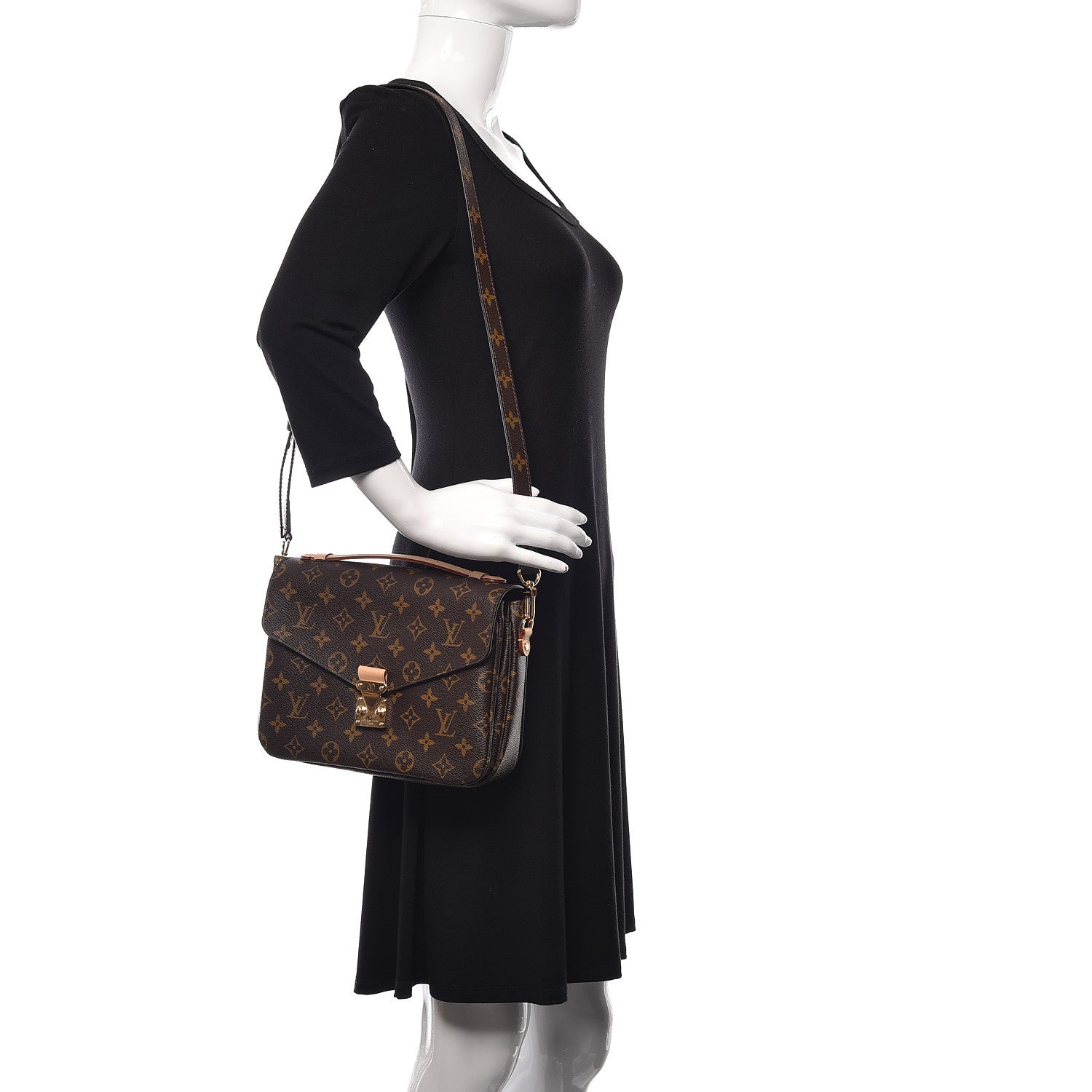 Louis Vuitton Monogram Pochette Metis 2 of 10