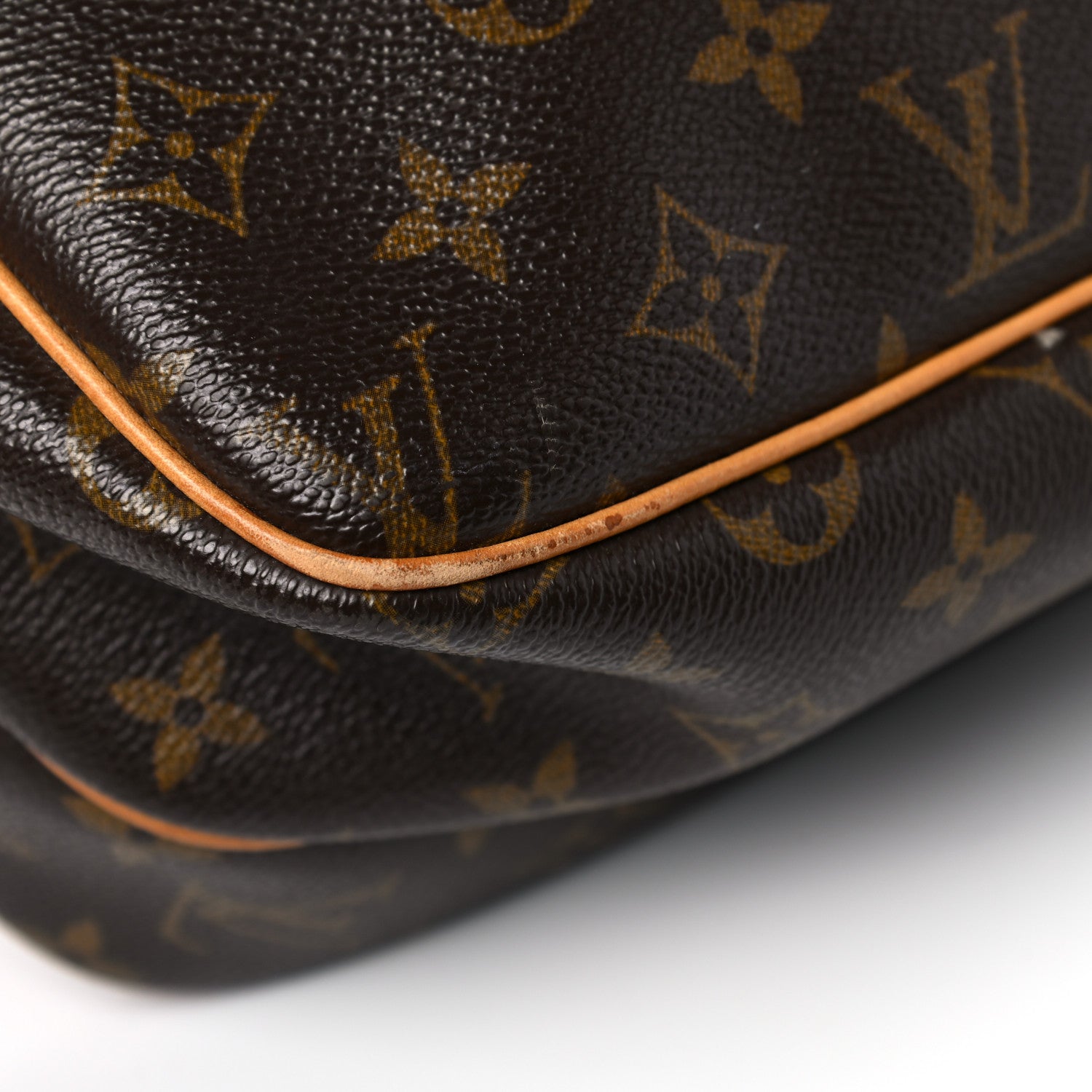 Louis Vuitton Monogram Reporter PM 15 of 28