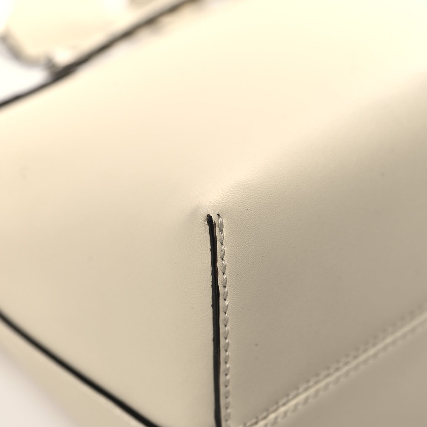 Vitello King Logo Embossed Medium By The Way Boston Bag White Ice