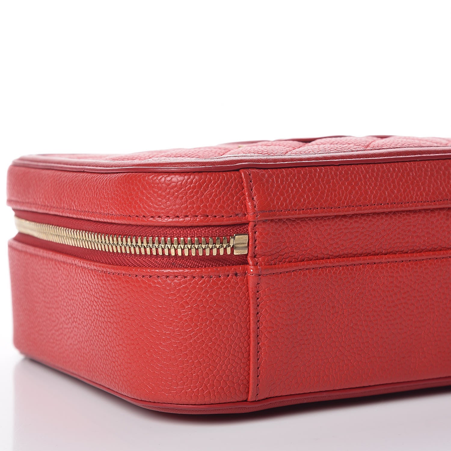 Chanel Caviar Quilted Medium CC Filigree Vanity Case Red 8 of 11