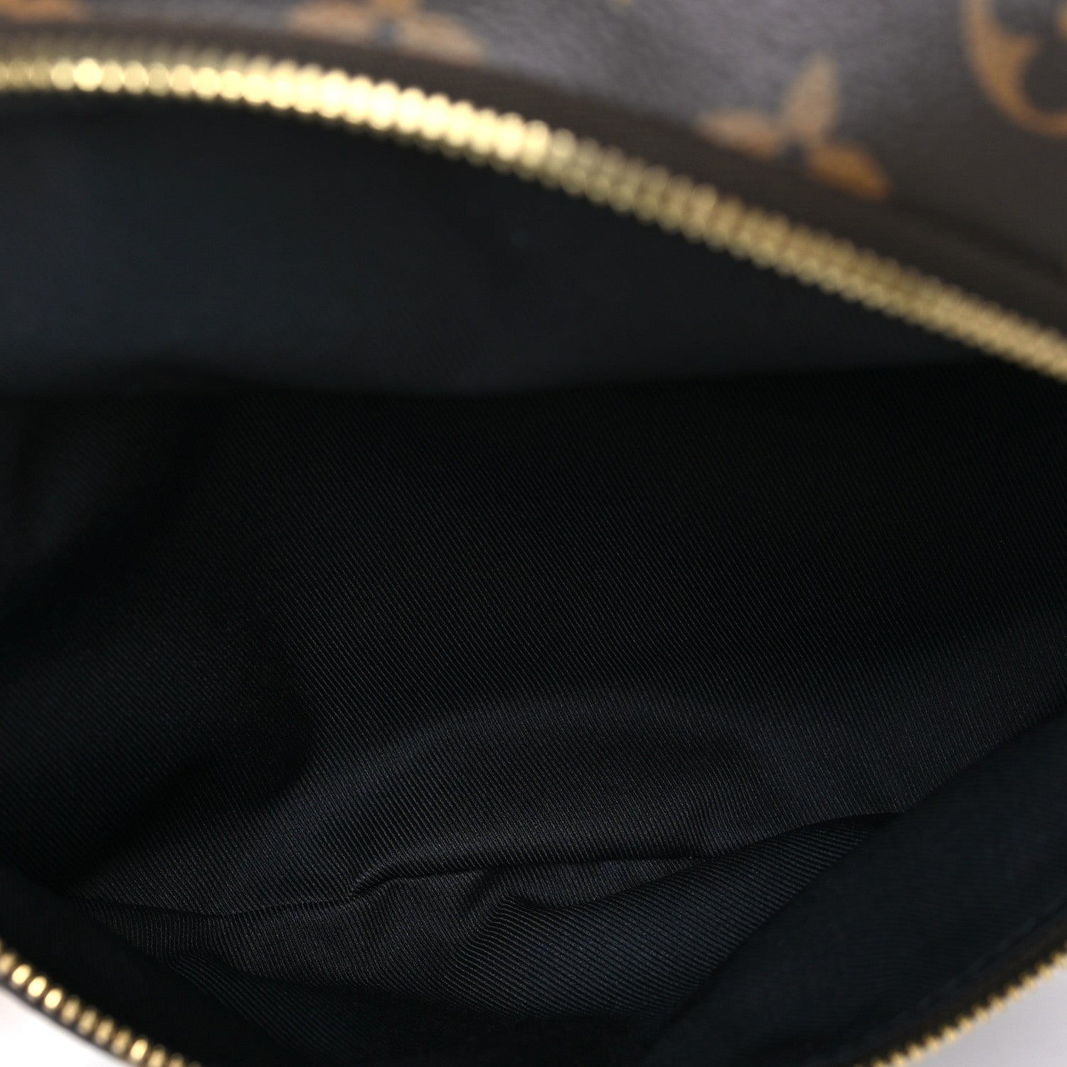 Louis Vuitton Monogram Bumbag 5 of 9