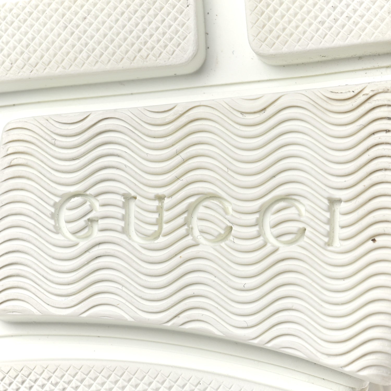 Gucci X SEGA Reflective Fabric Technical Canvas Removable Studs Mens Flashtrek Sneakers 8.5 Great White 6 of 7