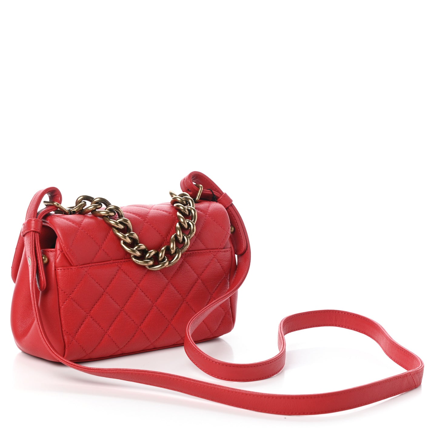 Shiny Sheepskin Quilted Mini Trapezio Flap Red