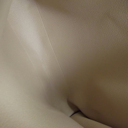 Louis Vuitton Monogram Toiletry Pouch 26 5 of 7