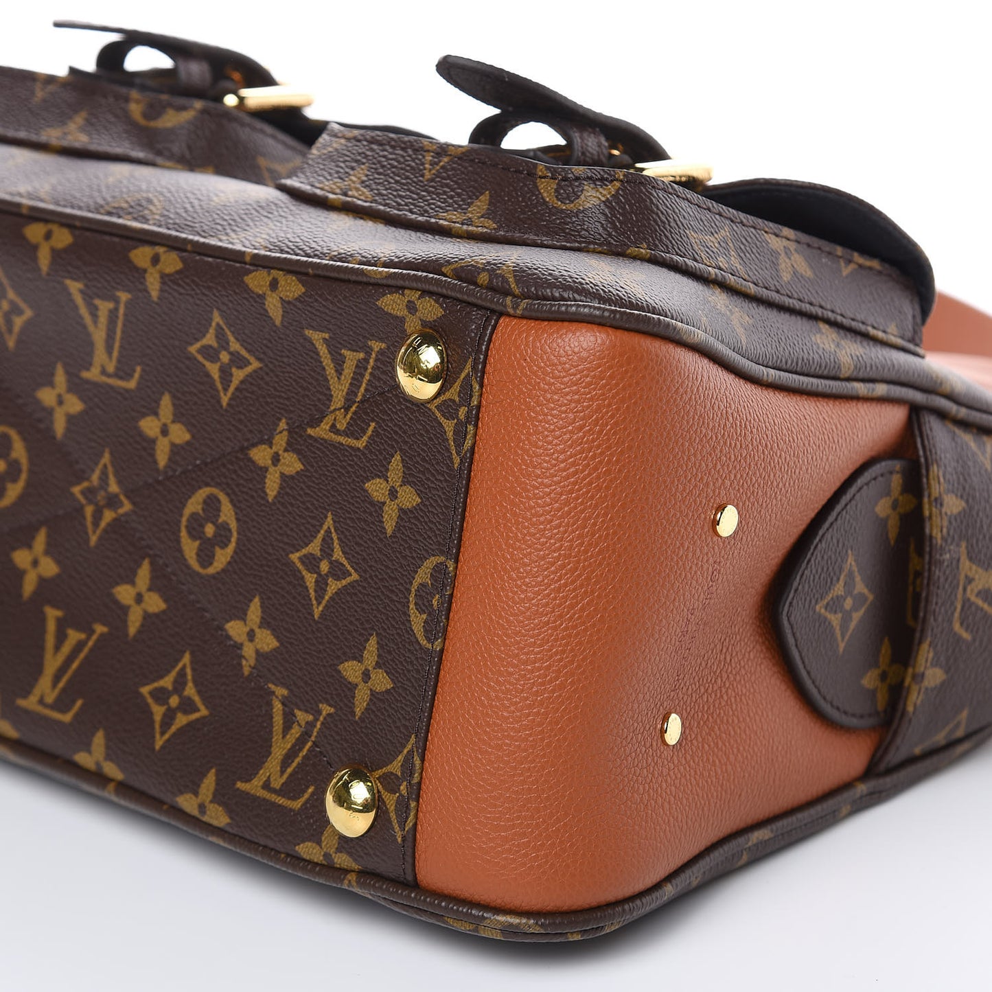 Monogram Manhattan NM Caramel