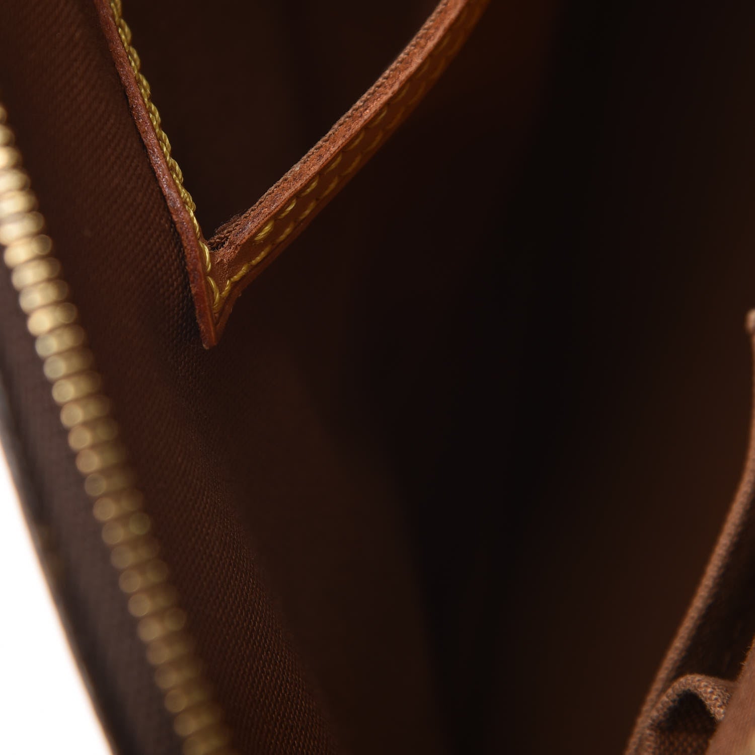 Louis Vuitton Monogram Alma PM 9 of 26