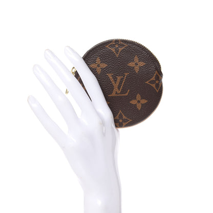 Louis Vuitton Monogram Round Coin Purse 2 of 7