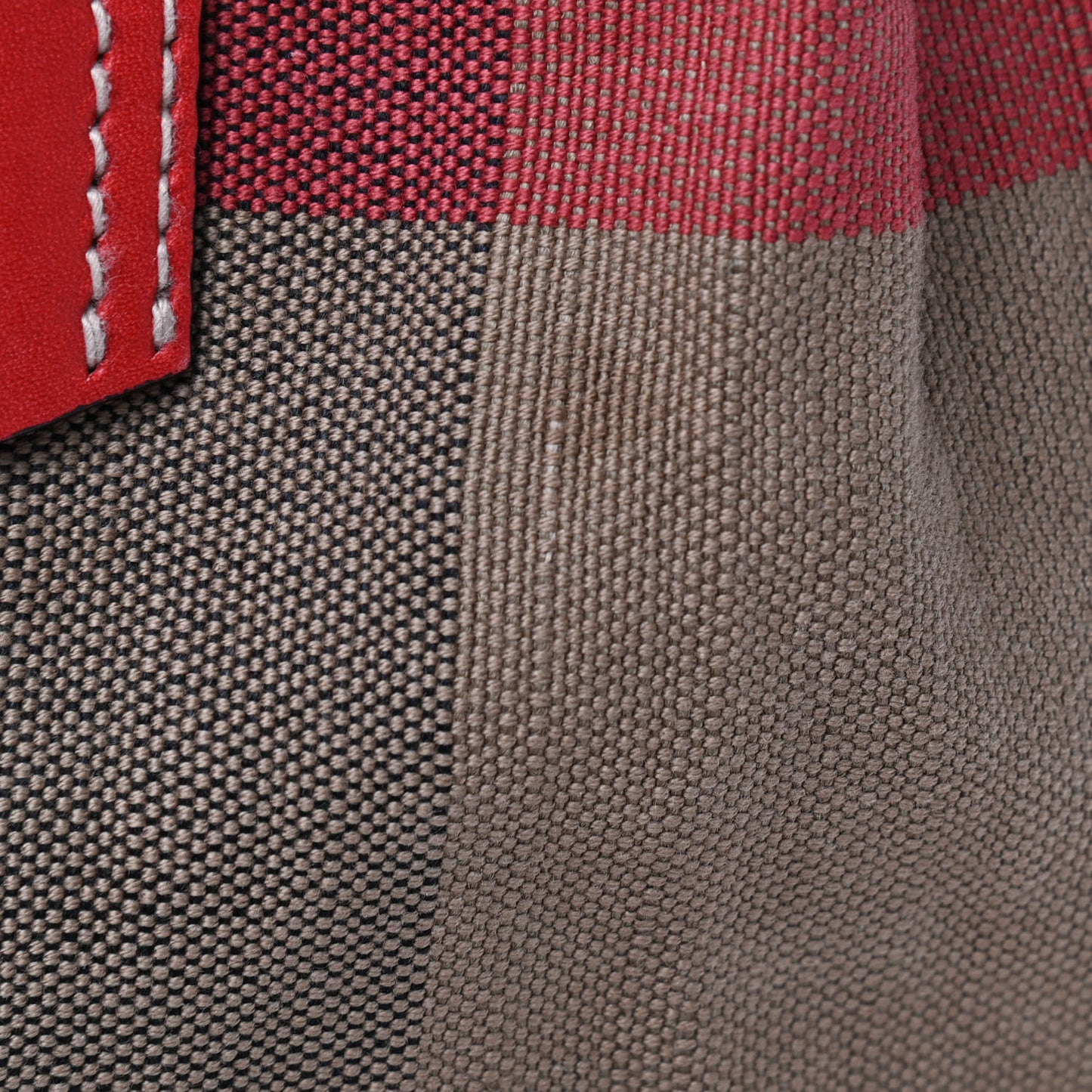 Canvas Mega Check Medium Tottenham Brit Tote Cadmium Red