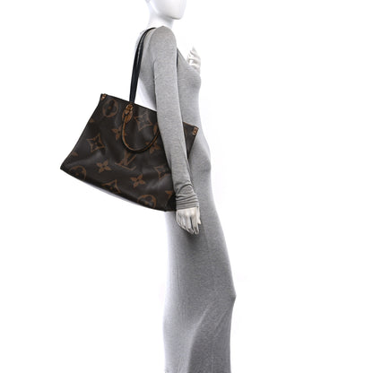 Louis Vuitton Reverse Monogram Giant Onthego MM 3 of 12