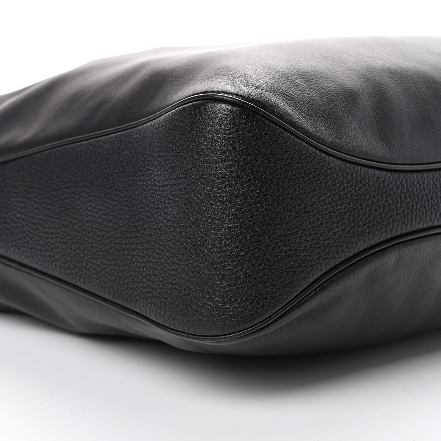 Swift Taurillon Clemence Vache Hunter Virevolte 24 Black